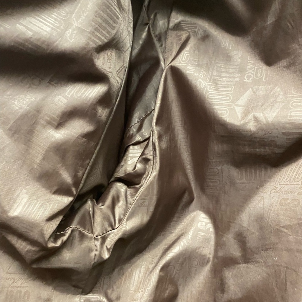 Man’s Jacket - Picture 14 of 14